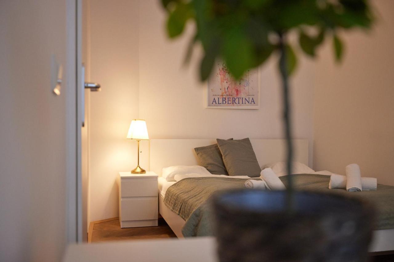Hernalser Gürtel II by EasyB&B Wien Eksteriør billede