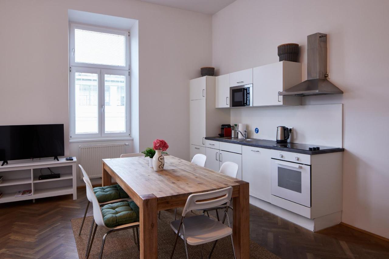 Hernalser Gürtel II by EasyB&B Wien Eksteriør billede