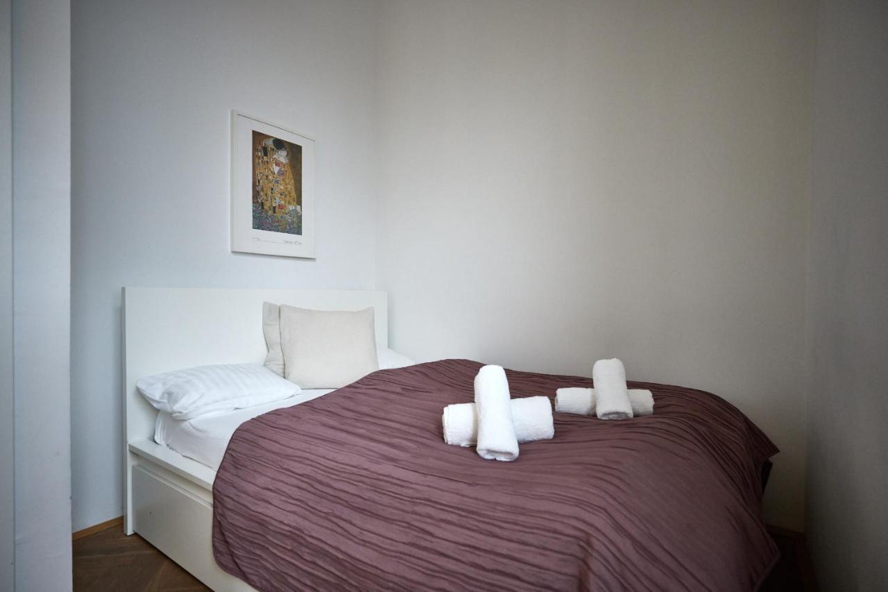 Hernalser Gürtel II by EasyB&B Wien Eksteriør billede